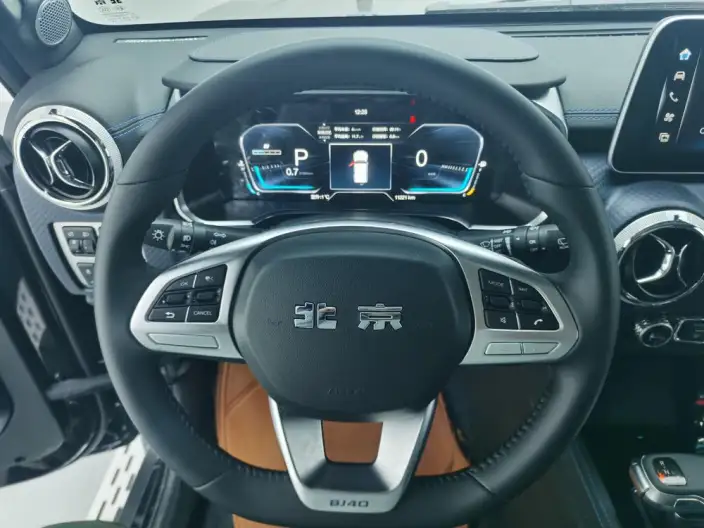 BAIC BJ40 2023 Model 2.0T Automatic 4WD City Hunter Edition Warrior Model – фото 23