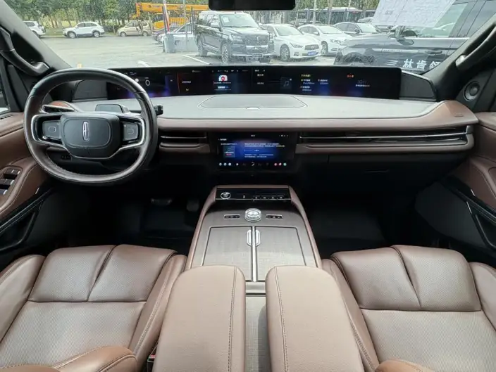 Lincoln Navigator 2025 Model 3.5T President Edition – фото 9