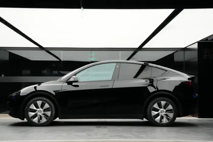 Model Y 2022 Model Facelift Long Battery Life Pro All-wheel drive version – фото 3