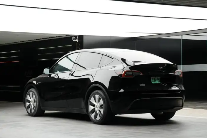 Model Y 2022 Model Facelift Long Battery Life Pro All-wheel drive version – фото 4