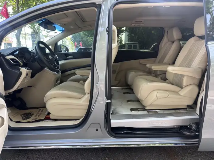 Buick GL8 2023 Model Business class 2.0T Luxury Model – фото 7
