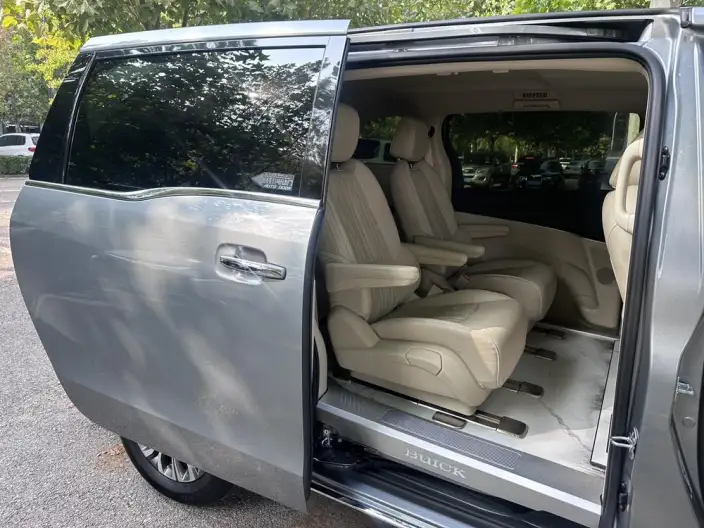 Buick GL8 2023 Model Business class 2.0T Luxury Model – фото 13