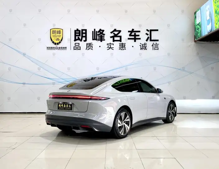 NIO ET5 2022 Model 75kWh – фото 7