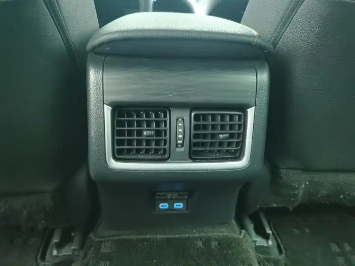 Toyota Camry 2023 Model 2.0GVP Leading version – фото 11