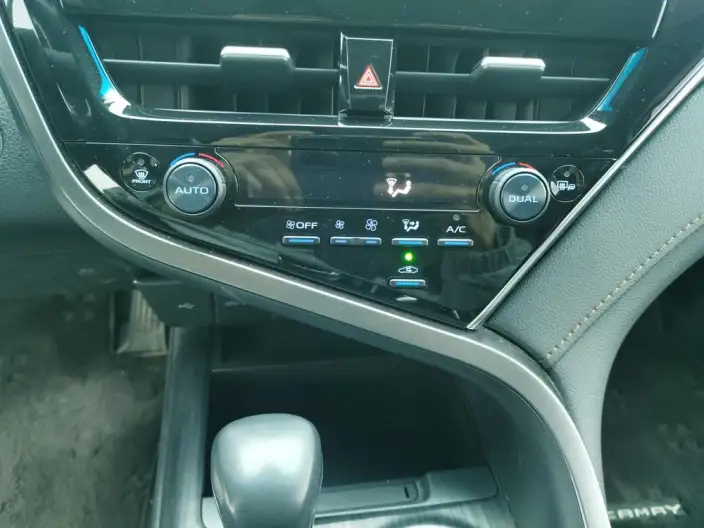 Toyota Camry 2023 Model 2.0GVP Leading version – фото 14