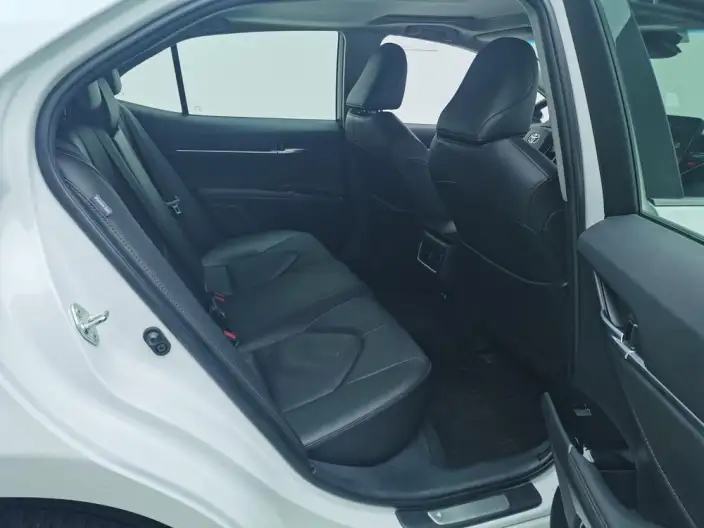 Toyota Camry 2023 Model 2.0GVP Leading version – фото 32