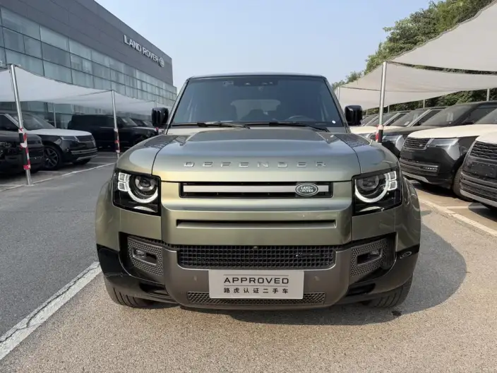 Land Rover Defender 2023 Model Facelift 110 P400 X-Dynamic HSE – фото 2