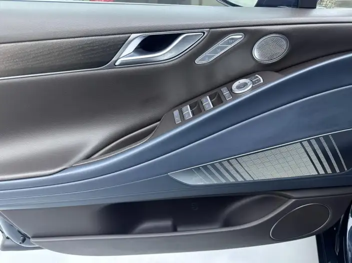 Genesis G80 2023 Model 2.5T 4WD Ultimate Edition – фото 11
