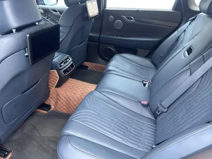 Genesis G80 2023 Model 2.5T 4WD Ultimate Edition – фото 20