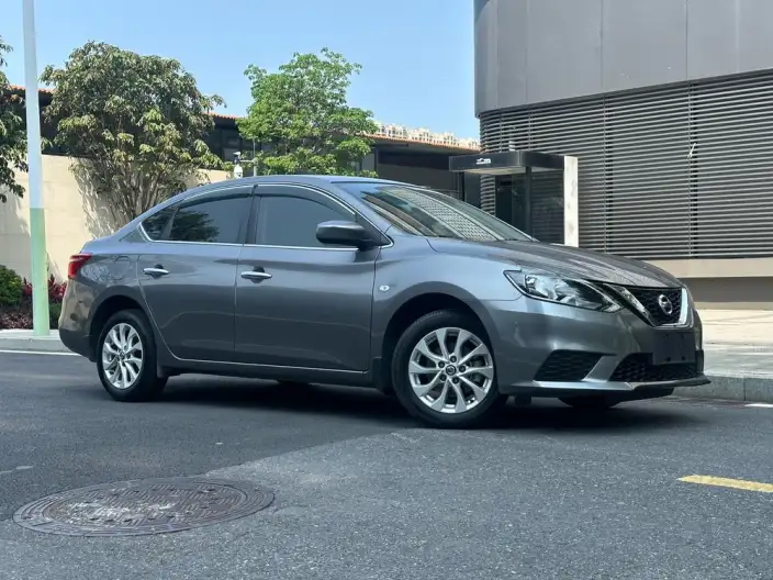 Nissan Sylphy 2022 Model Classic 1.6 XE CVT Comfort Edition – фото 3