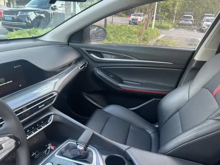 Changan Eado 2020 Model PLUS Blue whale NE 1.4T GDI Automatic Flagship Model – фото 9