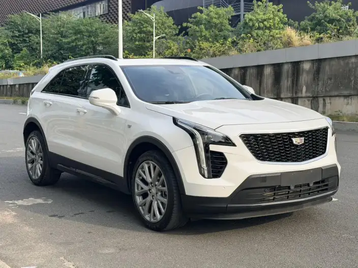 Cadillac XT4 2022 Model 28T 4WD Noble Model – фото 3
