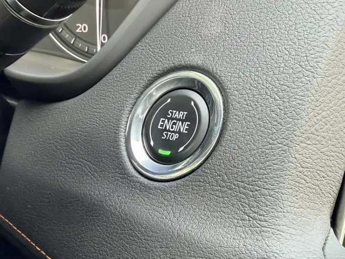 Cadillac XT4 2022 Model 28T 4WD Noble Model – фото 12
