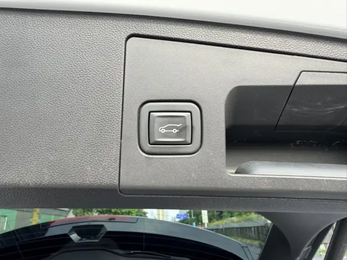 Cadillac XT4 2022 Model 28T 4WD Noble Model – фото 21