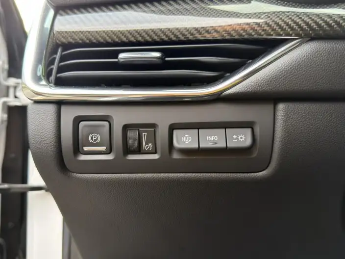 Cadillac XT4 2022 Model 28T 4WD Noble Model – фото 29