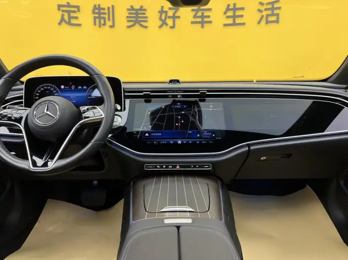 Mercedes-Benz E-Class PHEV 2024 Model E 350 e L sedan – фото 10