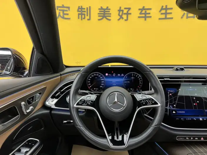 Mercedes-Benz E-Class PHEV 2024 Model E 350 e L sedan – фото 28