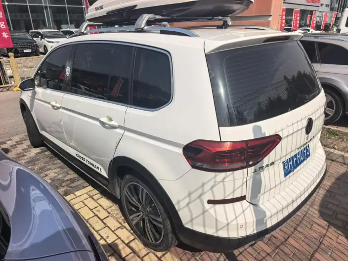 Volkswagen Touran L 2021 Model 280TSI DSG Extension Edition 7 seat – фото 4