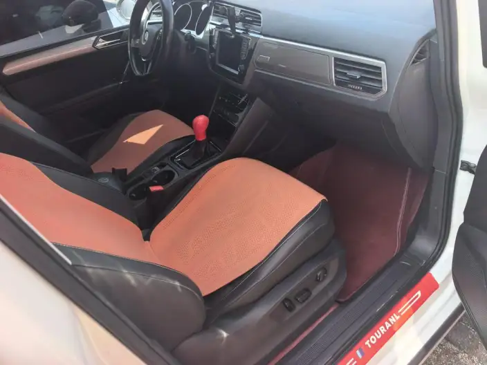 Volkswagen Touran L 2021 Model 280TSI DSG Extension Edition 7 seat – фото 7