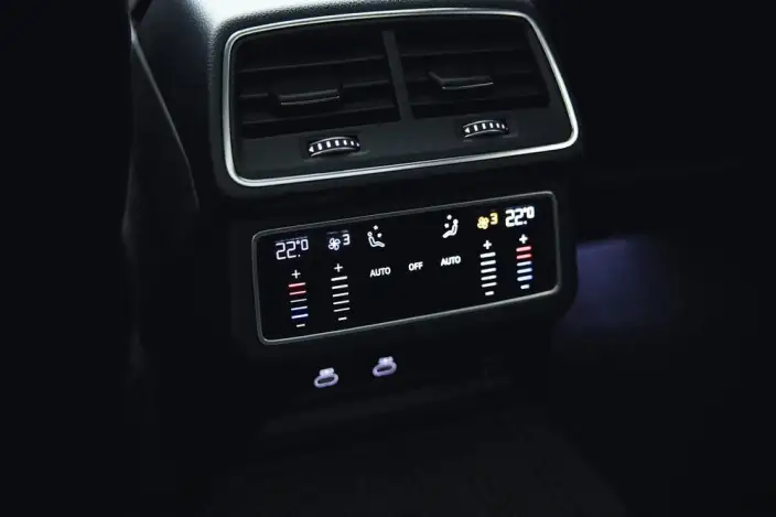 Audi RS 6 2022 Model RS 6 4.0T Avant – фото 12