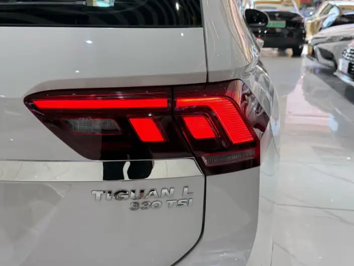 Volkswagen Tiguan L 2020 Model 330TSI Automatic 2WD Fashion edition China VI – фото 9