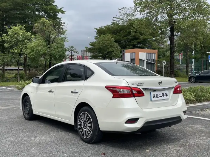 Nissan Sylphy 2021 Model Classic 1.6 XE CVT Comfort Edition – фото 4