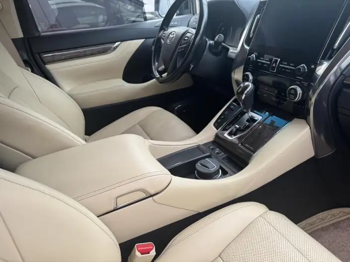 Vellfire 2021 Model Toyota Crown Hybrid 2.5L HV Supreme Edition – фото 11