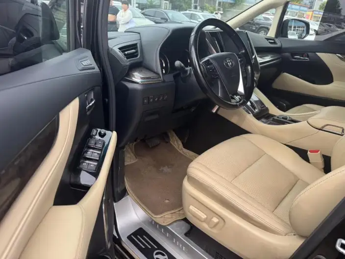 Vellfire 2021 Model Toyota Crown Hybrid 2.5L HV Supreme Edition – фото 17