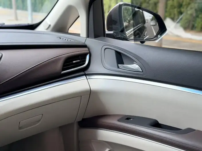 Buick GL8 2023 Model Business class 2.0T Comfort Model – фото 11