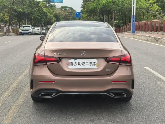Mercedes-Benz A-class 2020 Model Facelift A 200 L Sports sedan Dynamic Model – фото 5