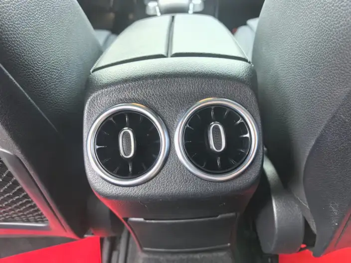 Mercedes-Benz A-class 2020 Model Facelift A 200 L Sports sedan Dynamic Model – фото 9