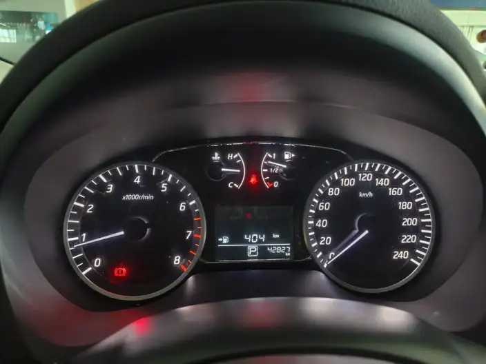 Nissan Sylphy 2022 Model Classic 1.6 XL CVT Deluxe Edition – фото 13