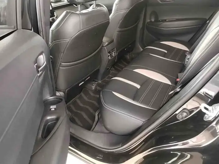 Toyota Corolla Cross 2024 Model 2.0L CVT Pioneer Edition – фото 9