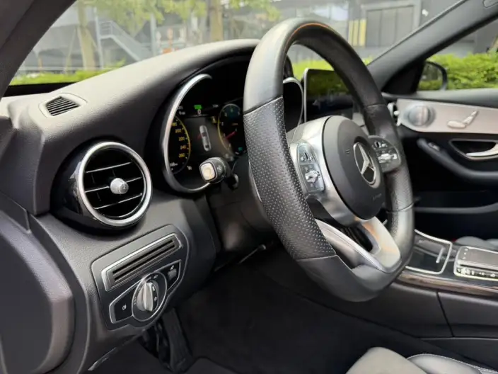 Mercedes-Benz C-Class 2021 Model C 260 Star Edition Collector Edition – фото 17