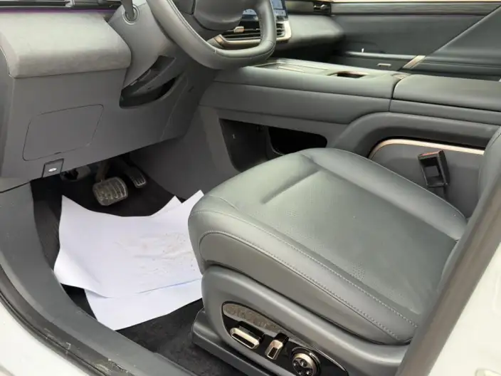 eπ 008 2025 Model 210Ultra Extended Range Edition 6 seat – фото 7