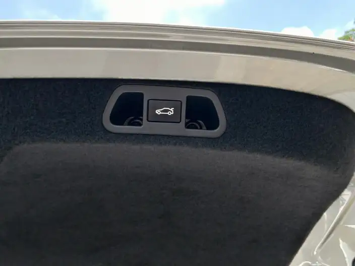 XPeng P7 2022 Model 480E – фото 13