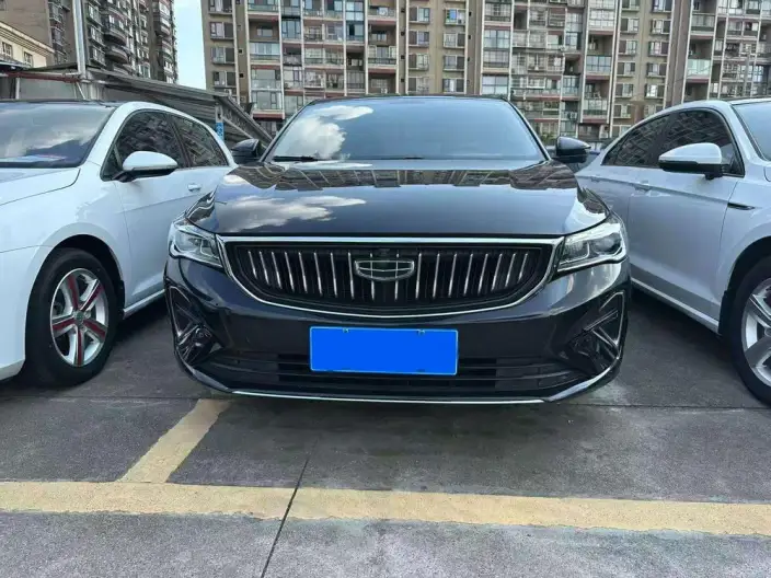 Geely Emgrand 2022 Model No. 4 Gen 1.5L CVT Luxury Model – фото 2