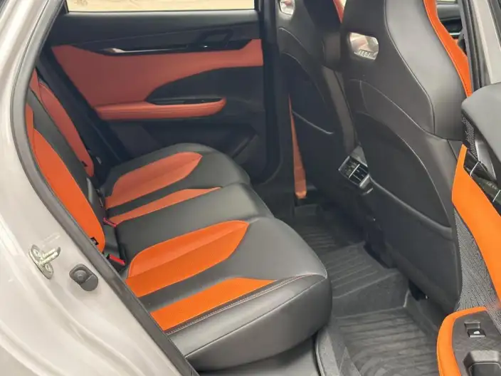 Changan UNI-V 2023 Model 1.5T Sports Edition – фото 14