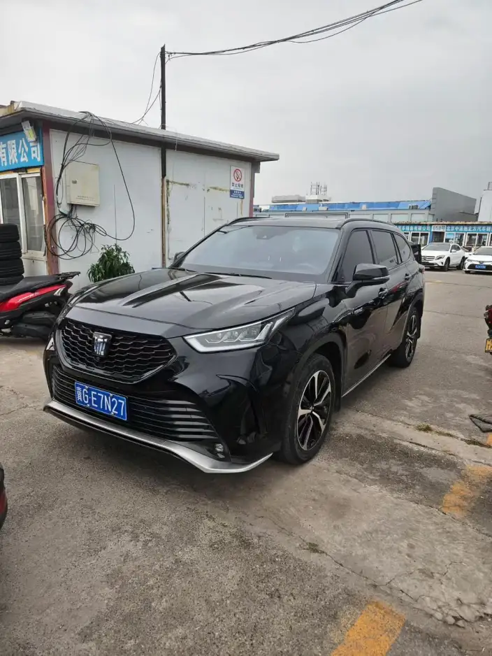 Crown Kluger 2022 Model 2.5L HEV 4WD Deluxe Edition – фото 1
