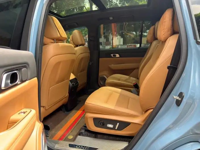 Li Auto ONE 2021 Model Extended Range 6 seat Edition – фото 17