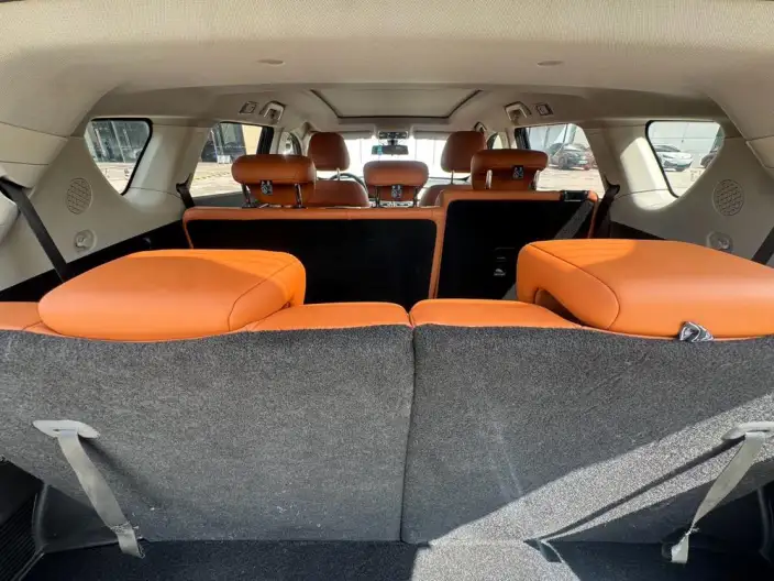 Jetour X70 PLUS 2025 Model 1.5T 6DCT Deluxe Edition 7 seat – фото 11