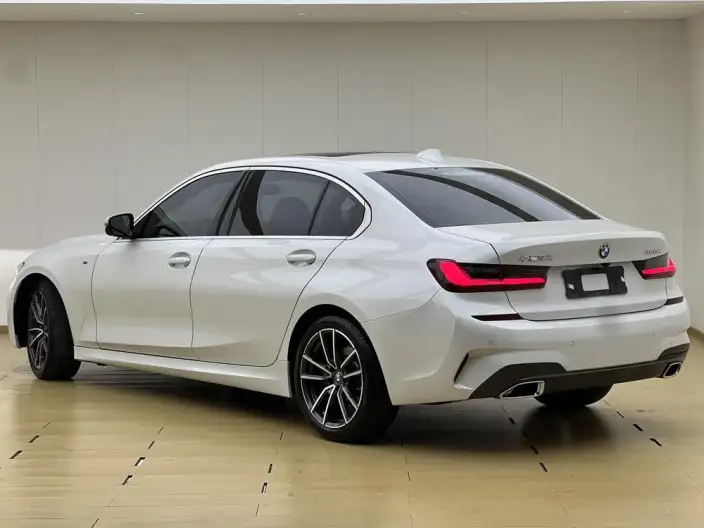 BMW 3 Series 2022 Model 325Li M Sports Set – фото 4