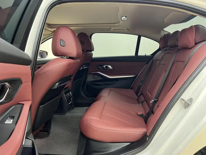 BMW 3 Series 2022 Model 325Li M Sports Set – фото 24