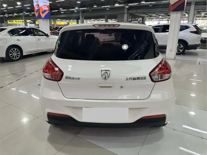 Baojun 310 2020 Model 1.2L Manual Comfort Model – фото 5
