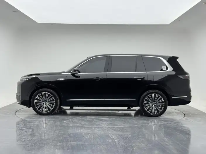 Geely M9 2025 Model 210km 4WD Pilot Edition – фото 4