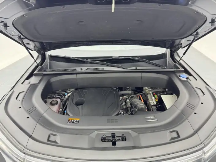 Geely M9 2025 Model 210km 4WD Pilot Edition – фото 10