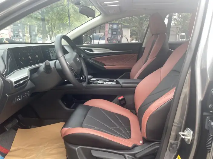 Changan Eado 2023 Model PLUS Changxiang Edition Blue whale NE 1.4T GDI DCT Noble Model – фото 9