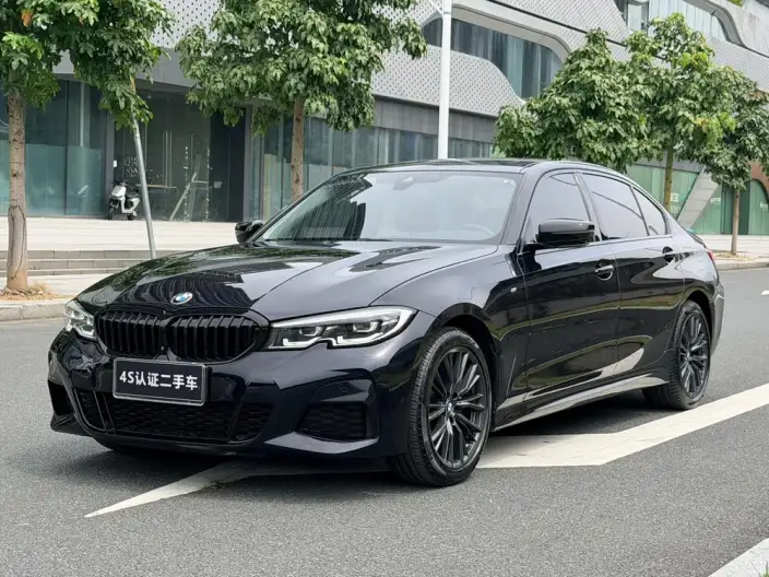 BMW 3 Series 2022 Model 325Li M Sports Night Set – фото 1