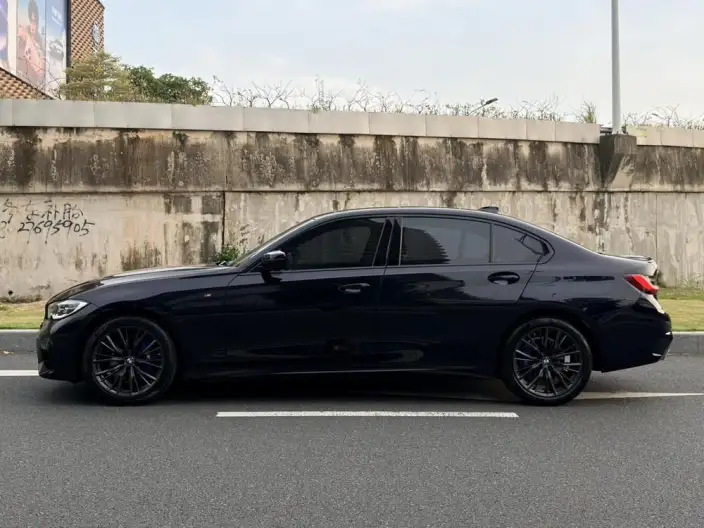 BMW 3 Series 2022 Model 325Li M Sports Night Set – фото 4