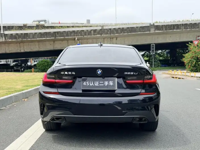 BMW 3 Series 2022 Model 325Li M Sports Night Set – фото 6